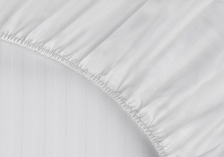 Простыня Plus на резинке